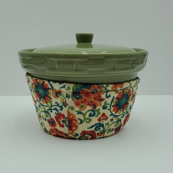 Longaberger Sage Green Roundabout Covered Casserole with Spice Market Pocket - Picture 3 of 11